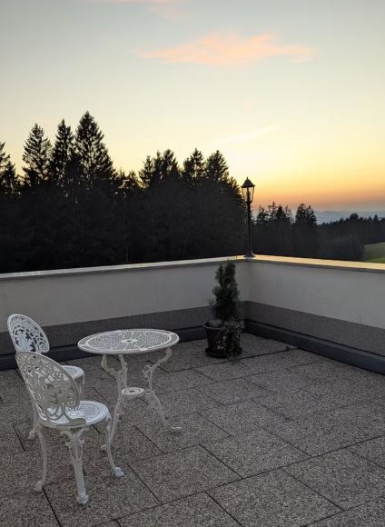 Wohlfühlschmi(e)de - Terrasse