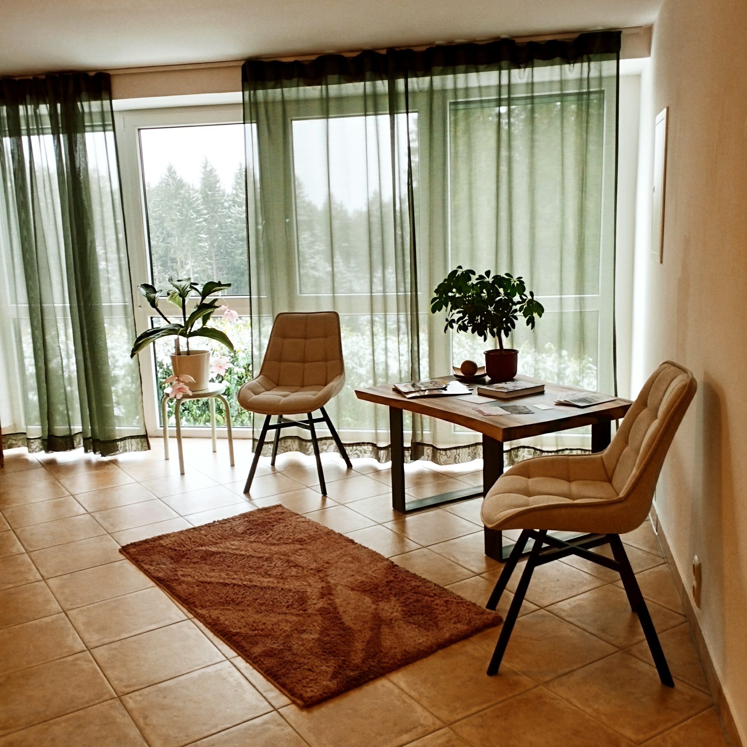 Wohlfühlschmiede_Wartebereich Sitzgarnitur